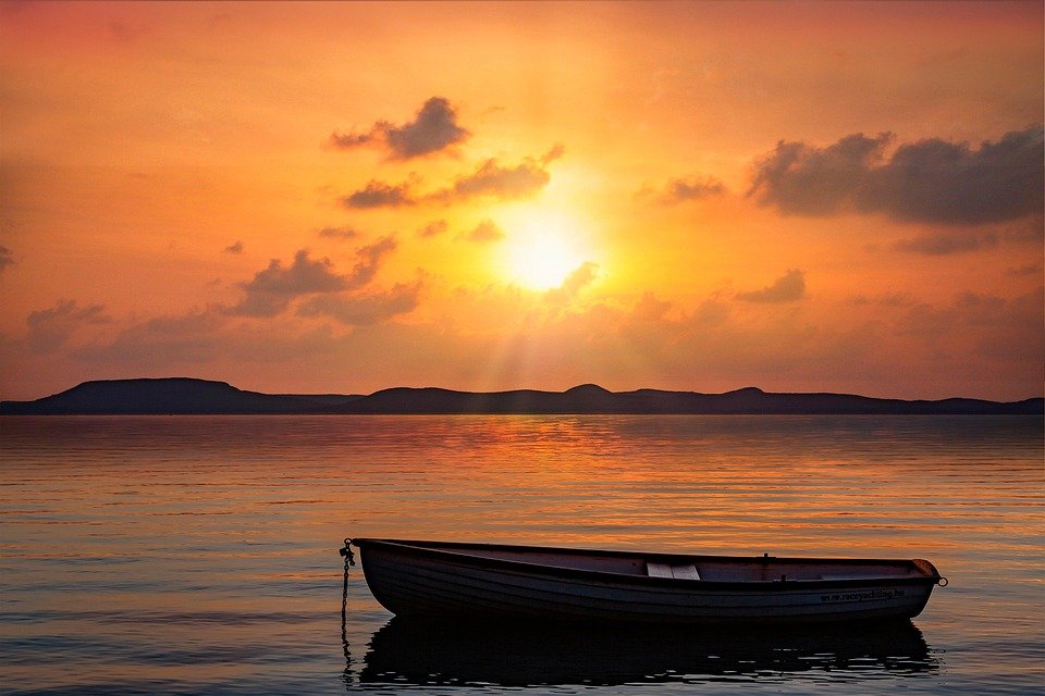 ejemplos de eslóganes para empresas de cinturones y tirantes