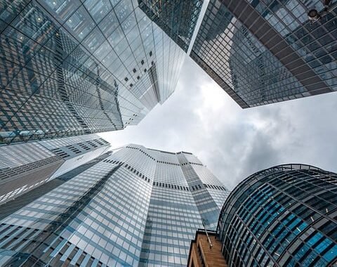 Ejemplos de eslóganes para empresas de construcción de edificios inteligentes