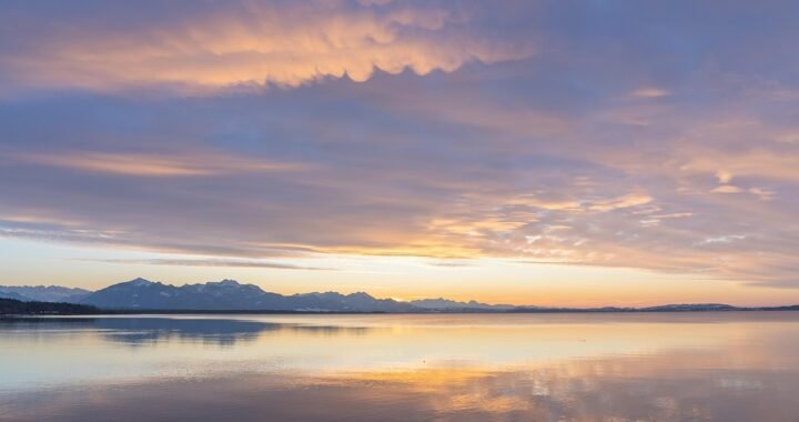 Ejemplos de eslóganes para empresas de experiencias inmersivas y VR